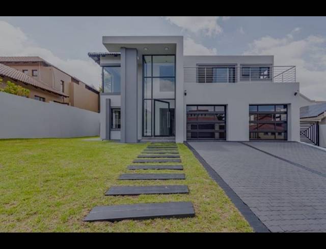 4 BEDROOM HOUSE FOR SALE IN FOURWAYS